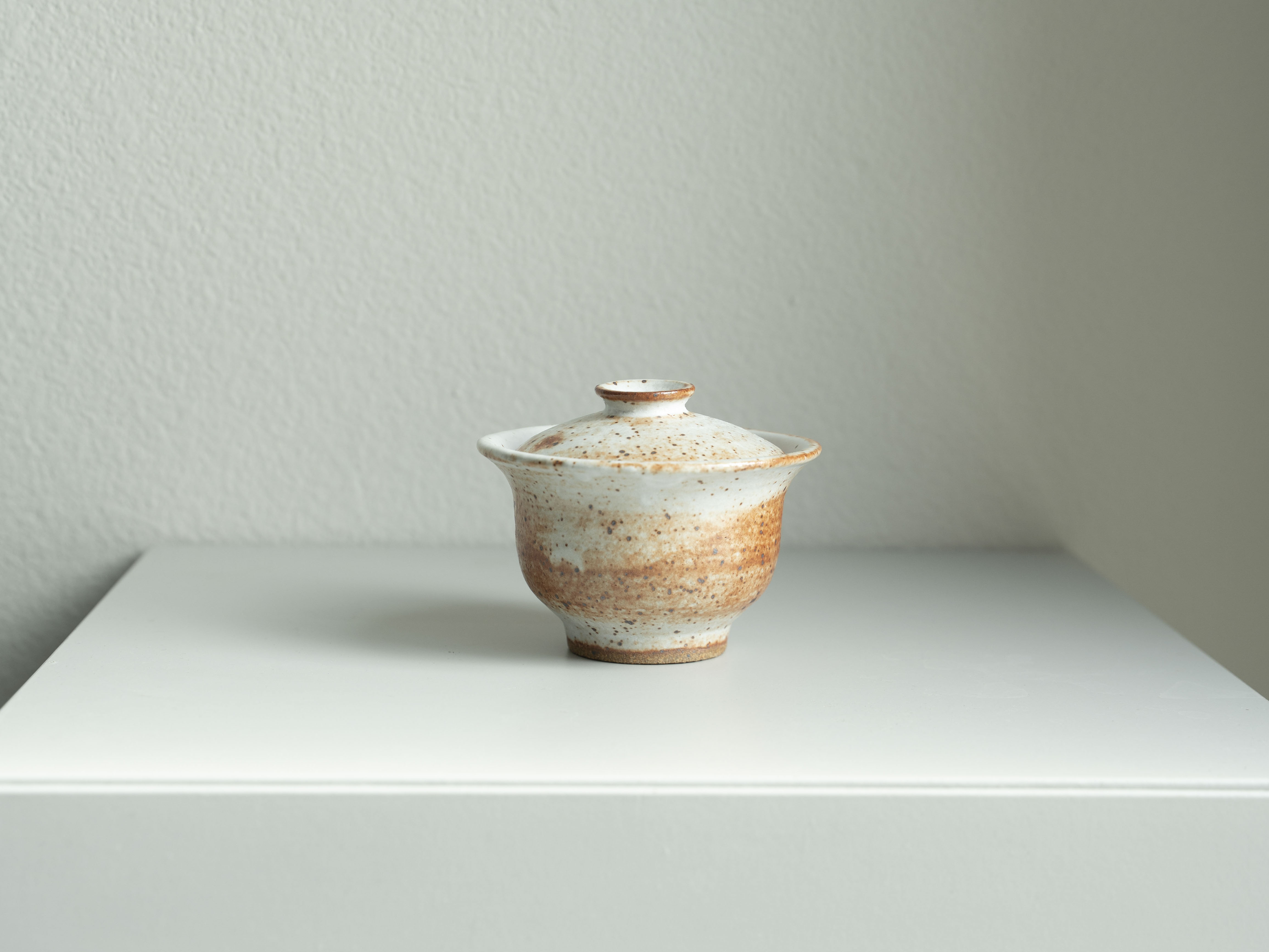 Shino Gaiwan, main view