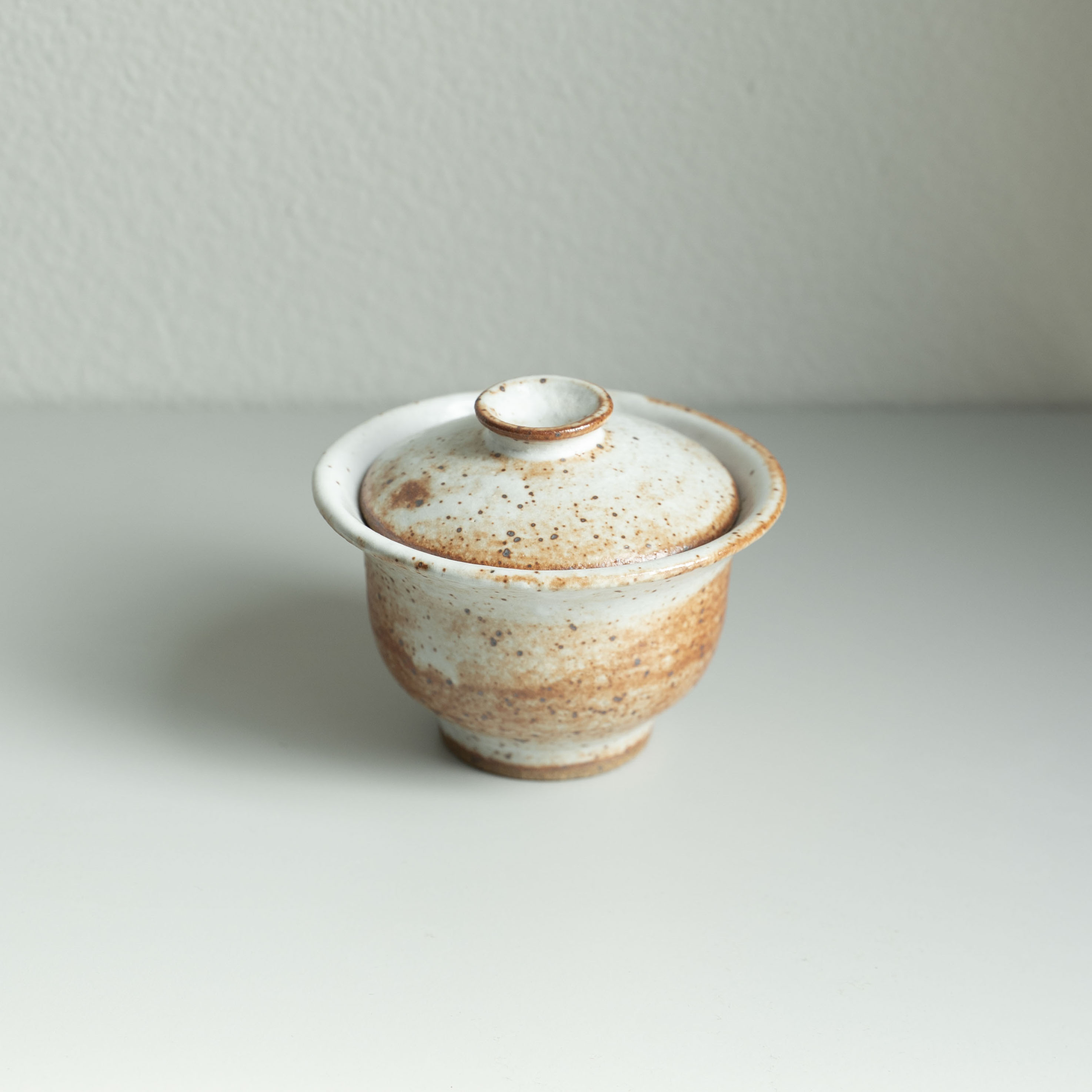 Shino Gaiwan, detail 1