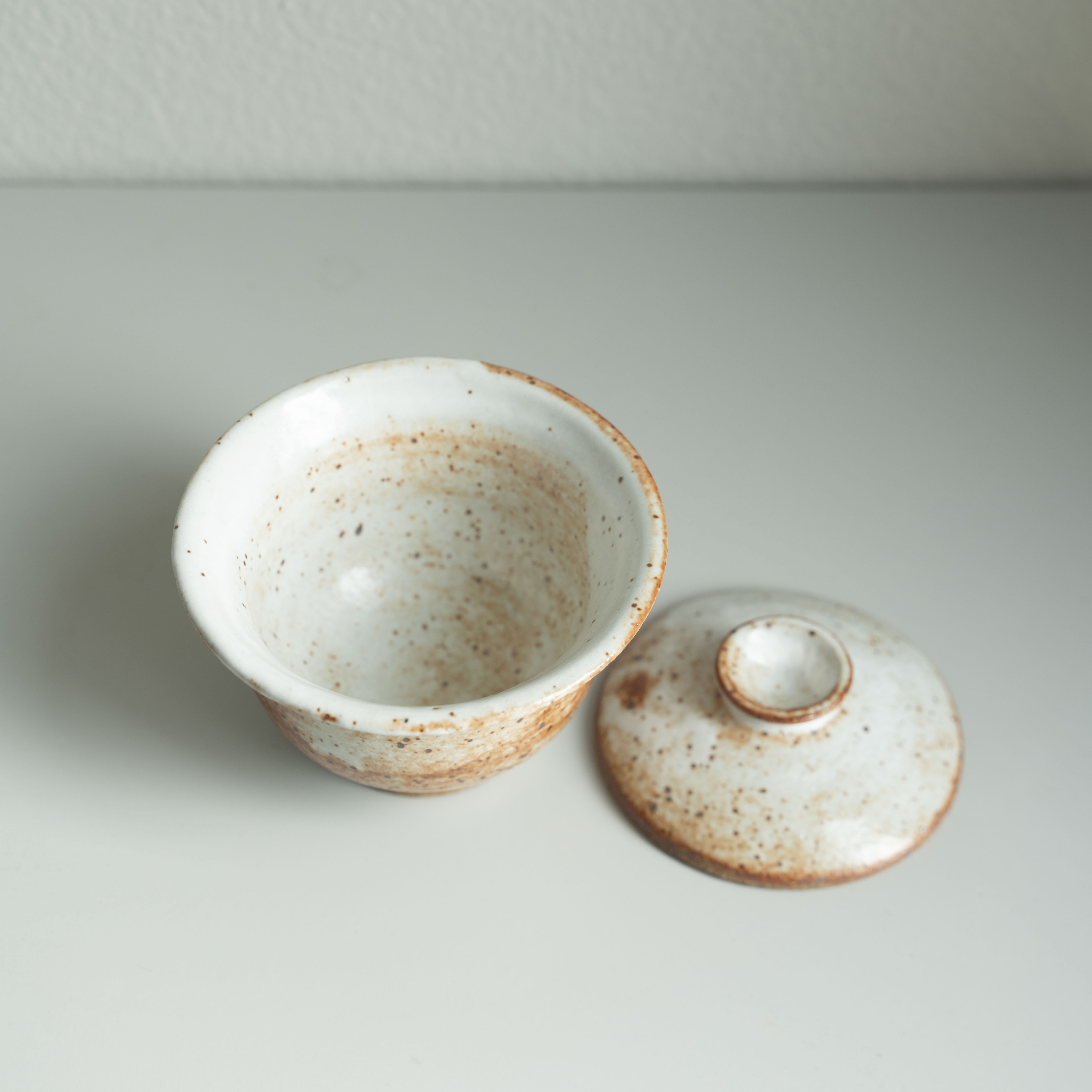 Shino Gaiwan, detail 5