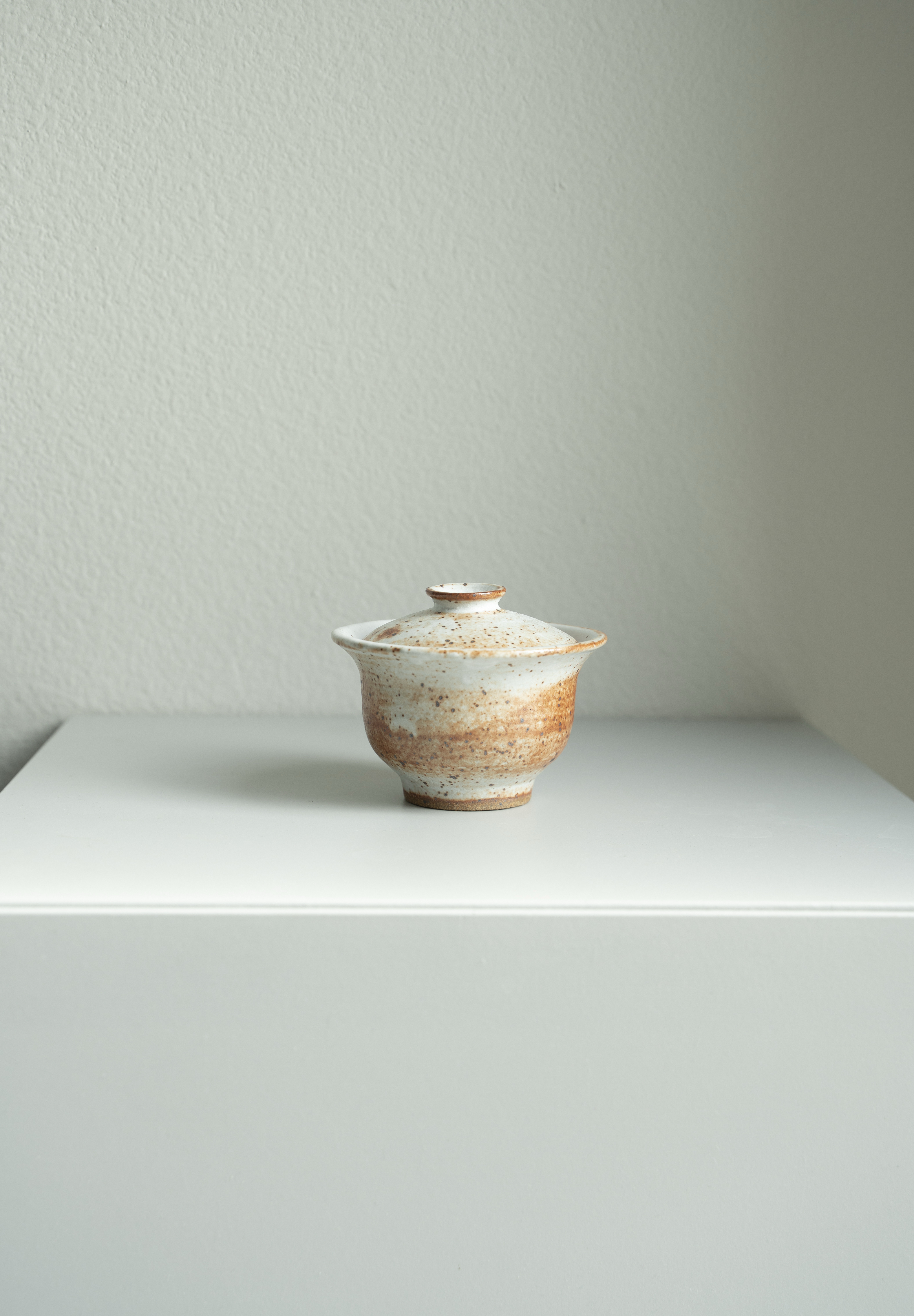 Shino Gaiwan, main view