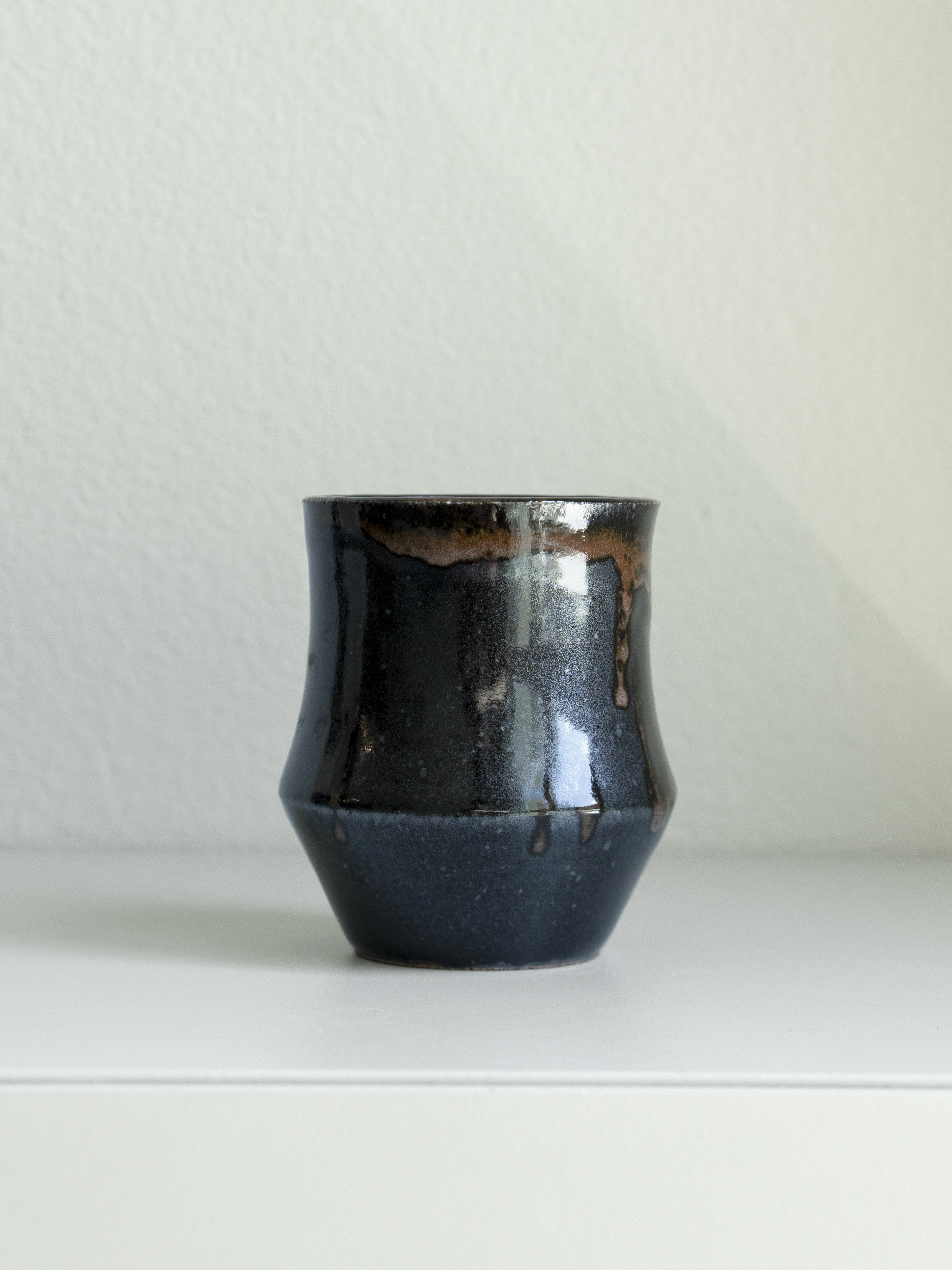 Iron Black Coffee Cup, detail 1