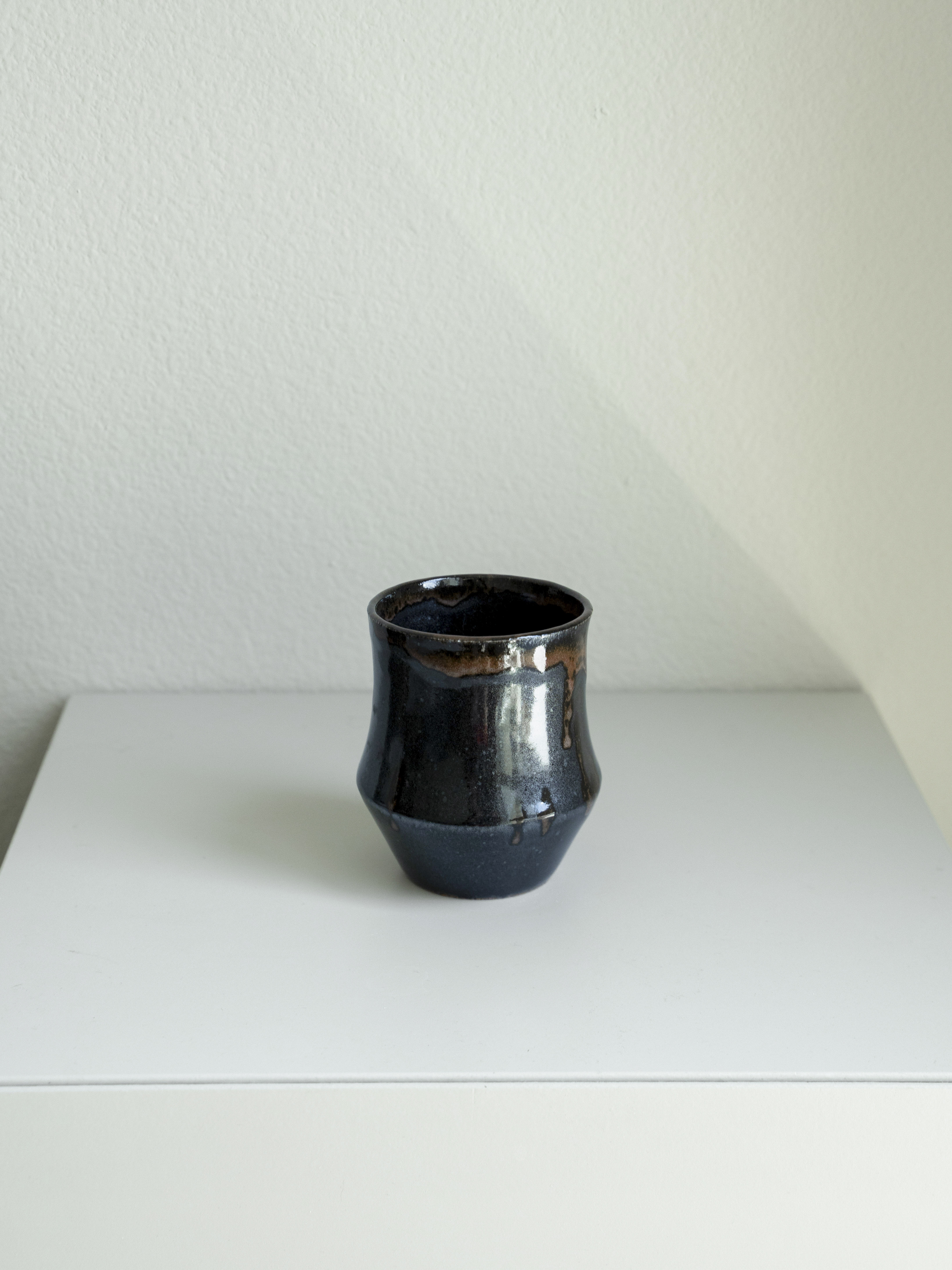 Iron Black Coffee Cup, detail 2