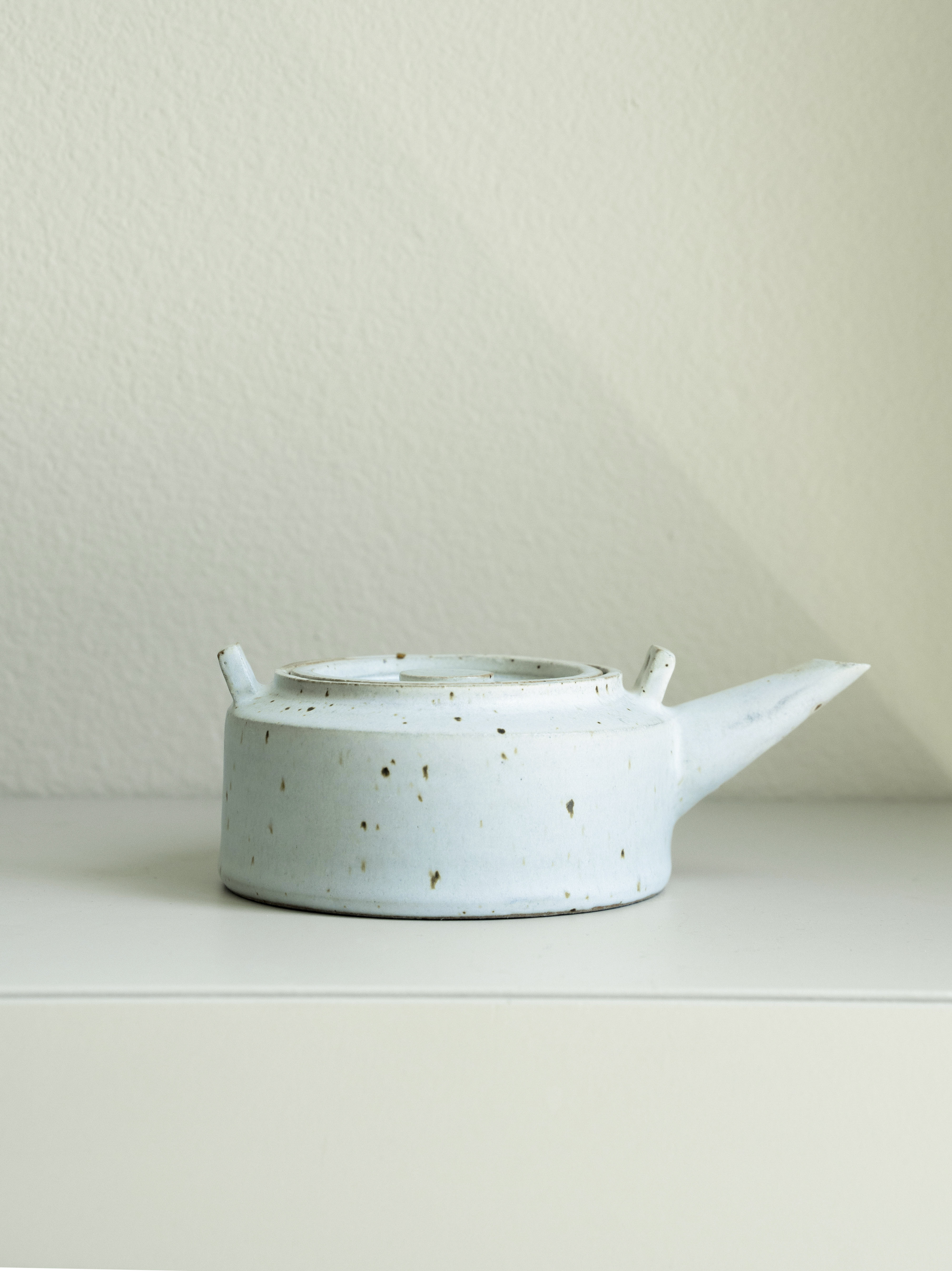 Speckled White Teapot, detail 3