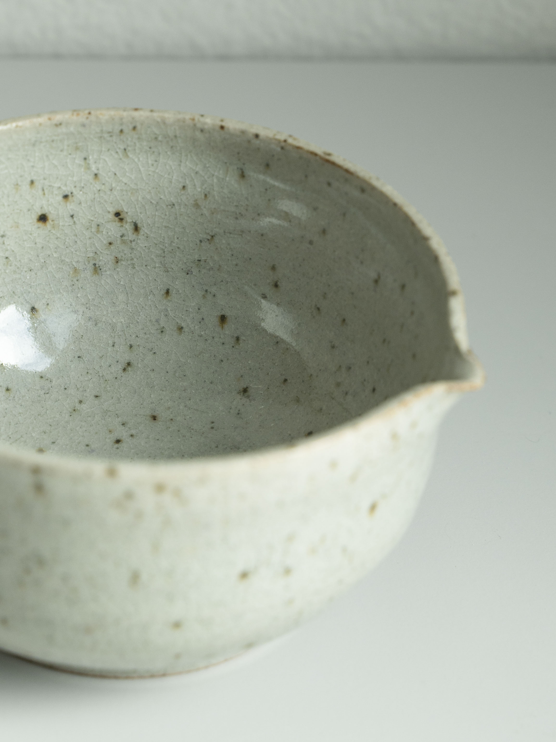 Speckled White Matcha Bowl, detail 3