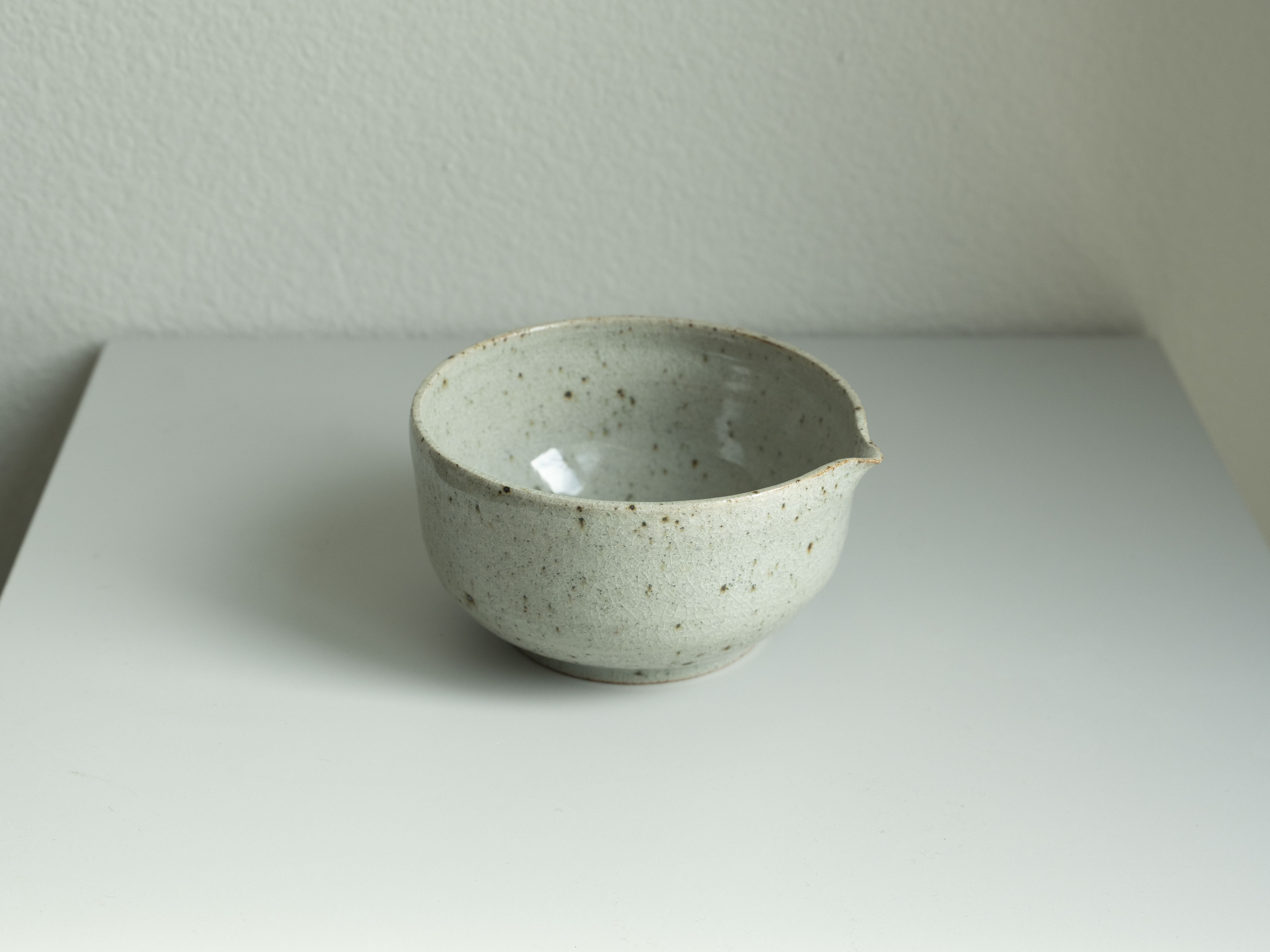 Speckled White Matcha Bowl, detail 4
